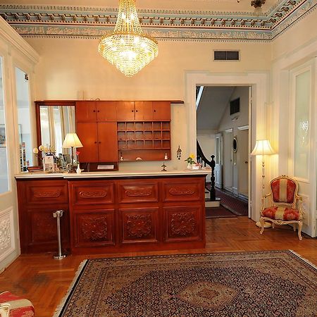 Hotel Pyrgos Of Mytilíni Zewnętrze zdjęcie