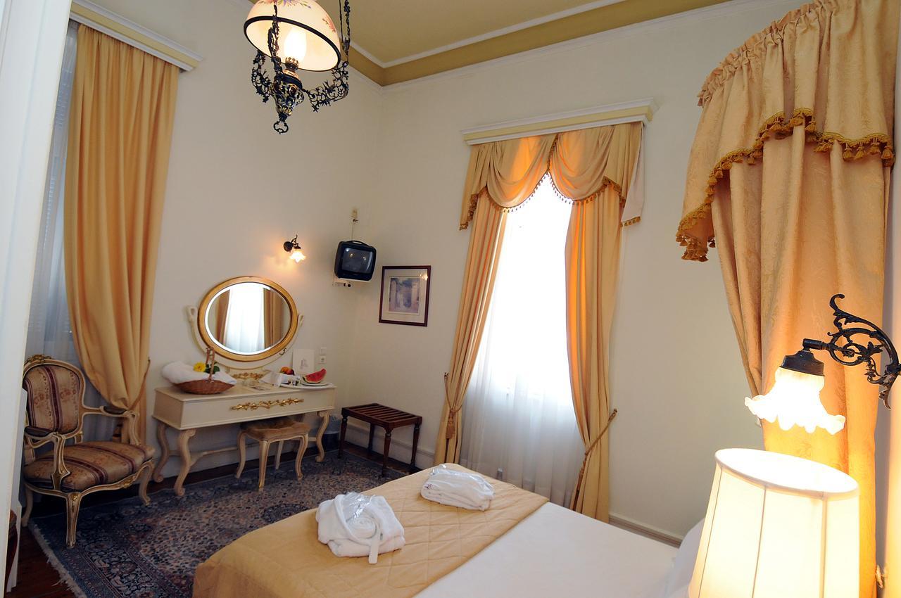 Hotel Pyrgos Of Mytilíni Zewnętrze zdjęcie