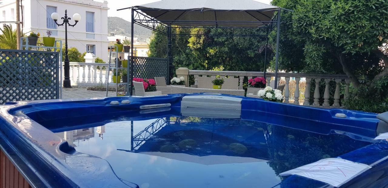 Hotel Pyrgos Of Mytilíni Zewnętrze zdjęcie