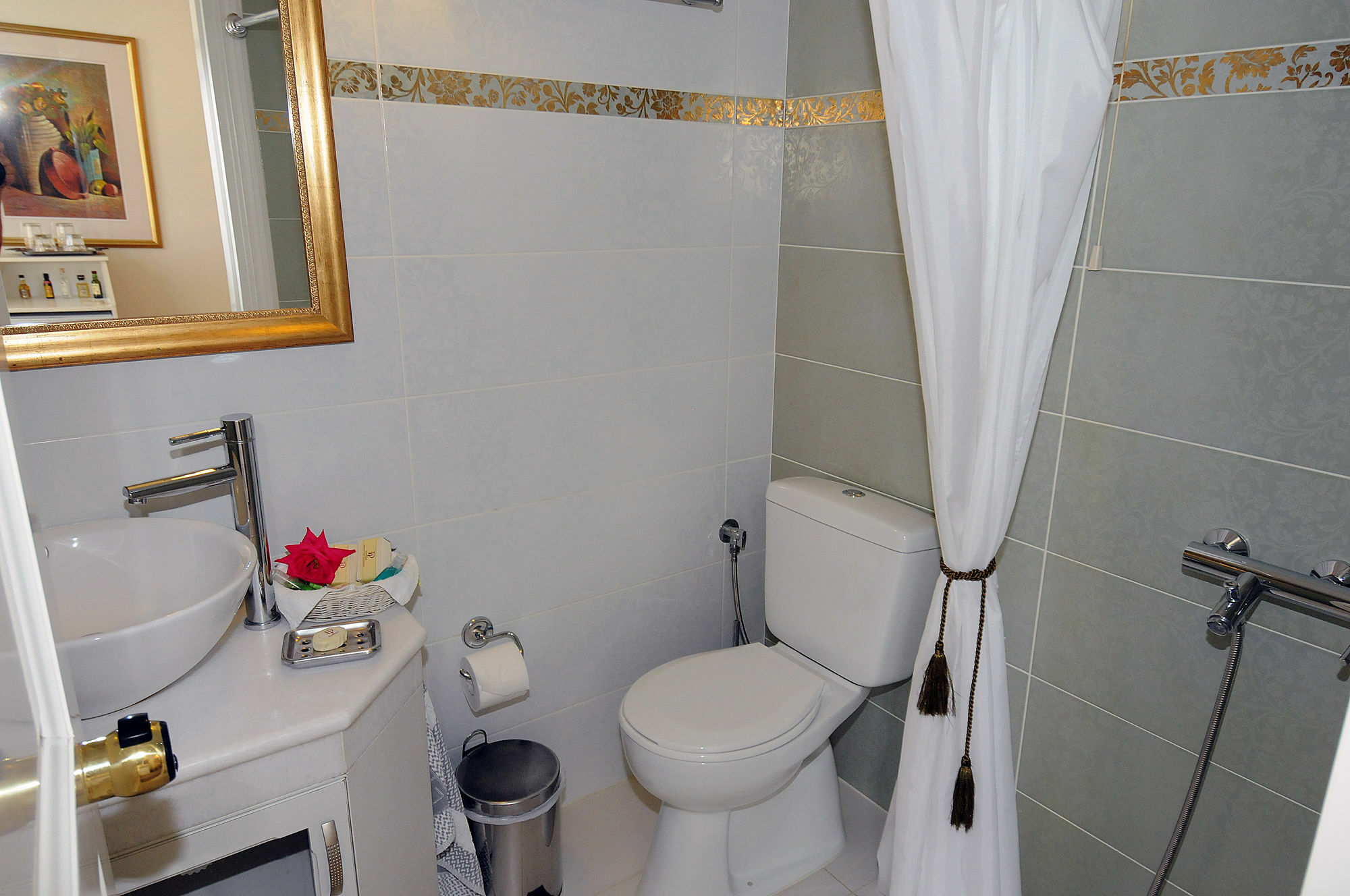 Hotel Pyrgos Of Mytilíni Zewnętrze zdjęcie