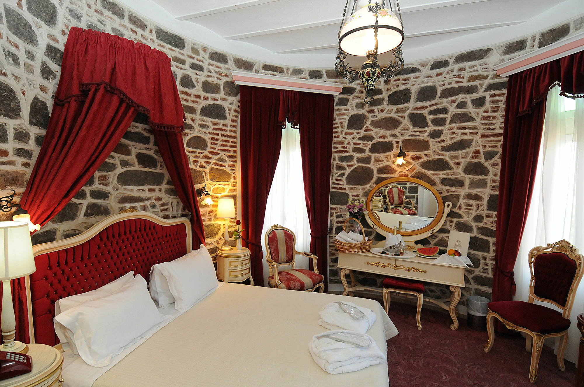 Hotel Pyrgos Of Mytilíni Zewnętrze zdjęcie